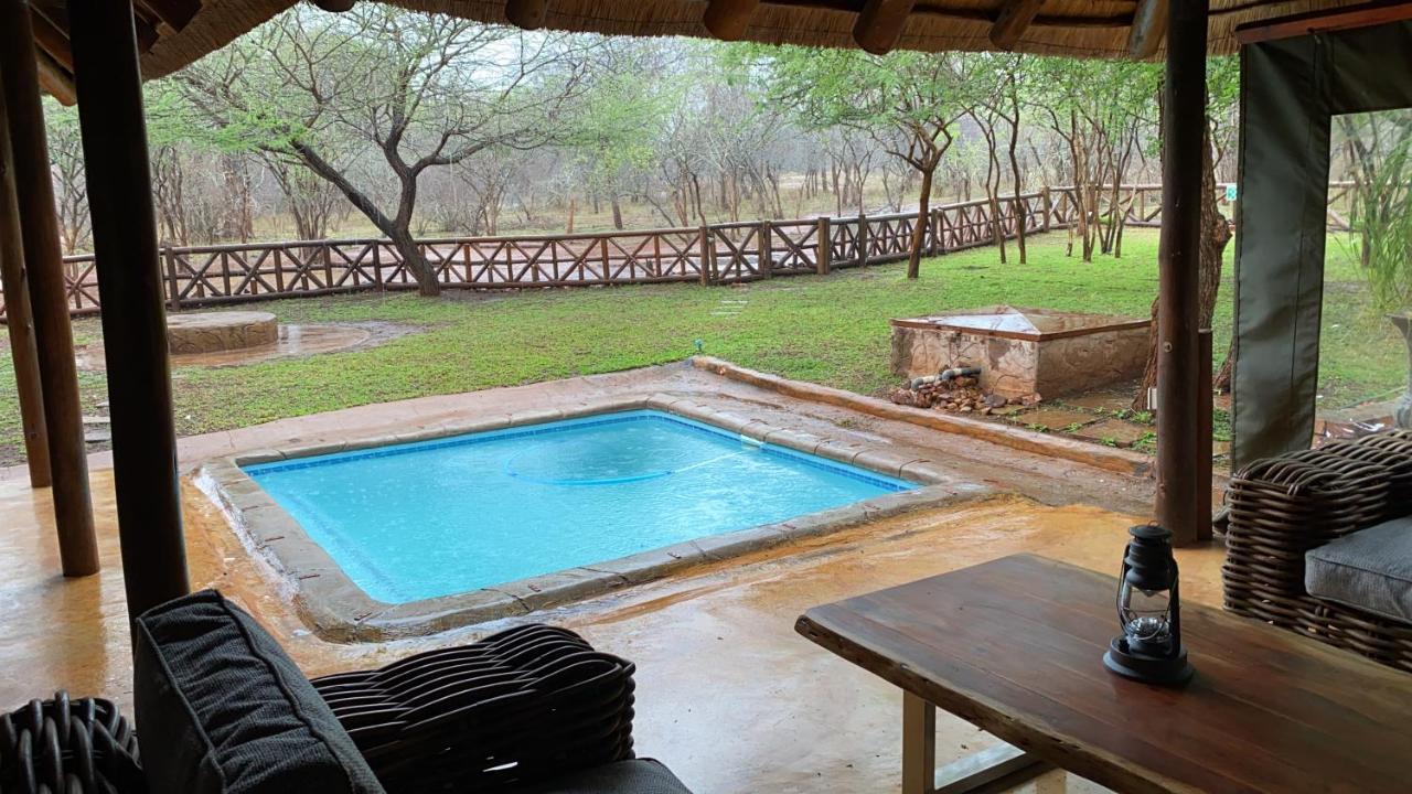 Genet House Holiday Home Marloth Park Eksteriør billede