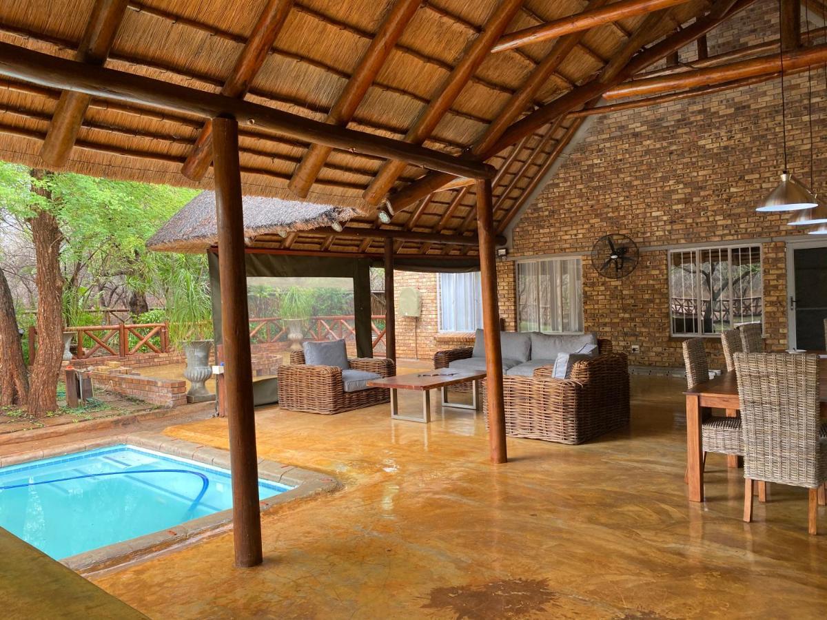 Genet House Holiday Home Marloth Park Eksteriør billede