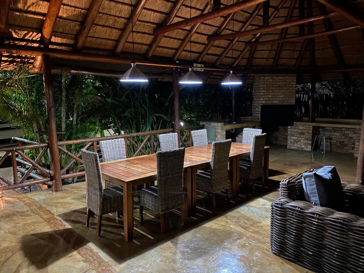 Genet House Holiday Home Marloth Park Eksteriør billede