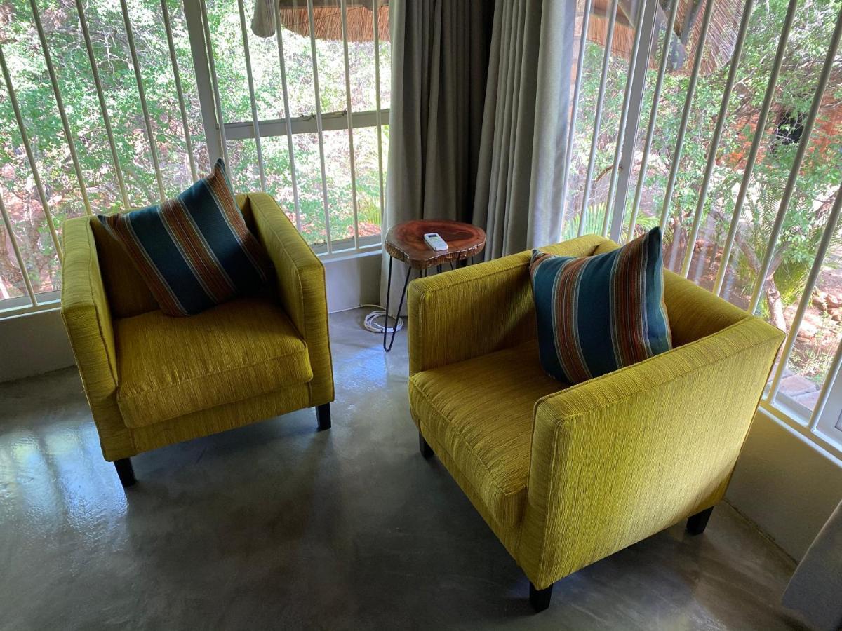 Genet House Holiday Home Marloth Park Eksteriør billede