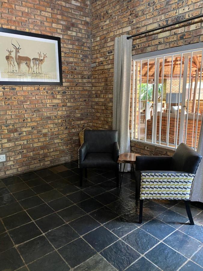 Genet House Holiday Home Marloth Park Eksteriør billede